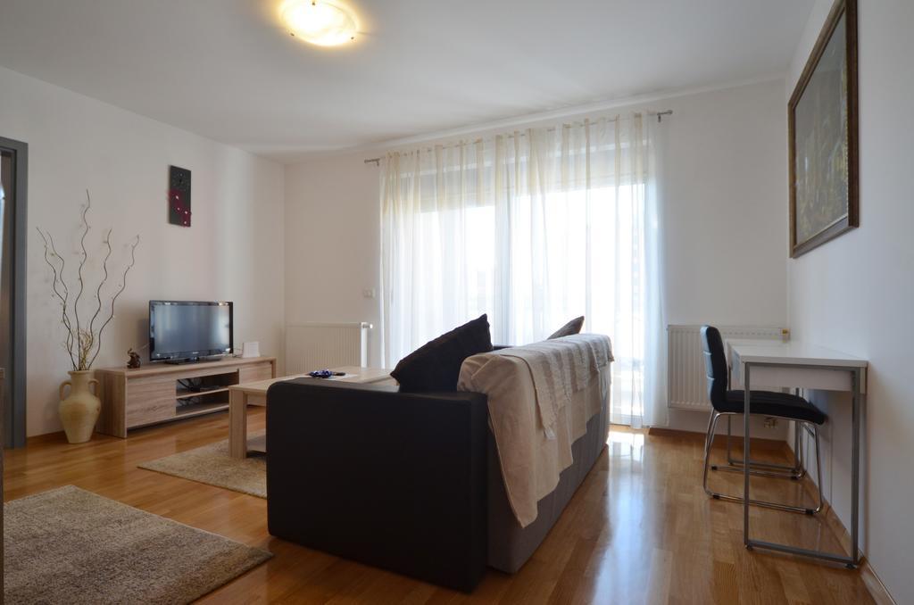 Apartment Dina 52 Rovinj Exterior photo